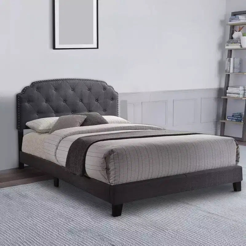 Grand lit Queen ; Tissu gris